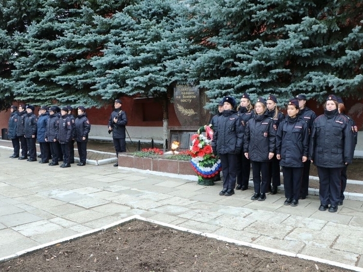 Во Владимирской области почтили память погибших сотрудников МВД