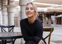 Российская теннисистка Анастасия Потапова рассекретила своего нового возлюбленного. Спортсменка год назад развелась с теннисистом Александром Шевченко, а вскоре закрутила роман с другим коллегой.