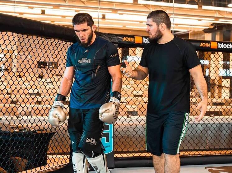 Экс-чемпион UFC высказался об уходе в отставку. 