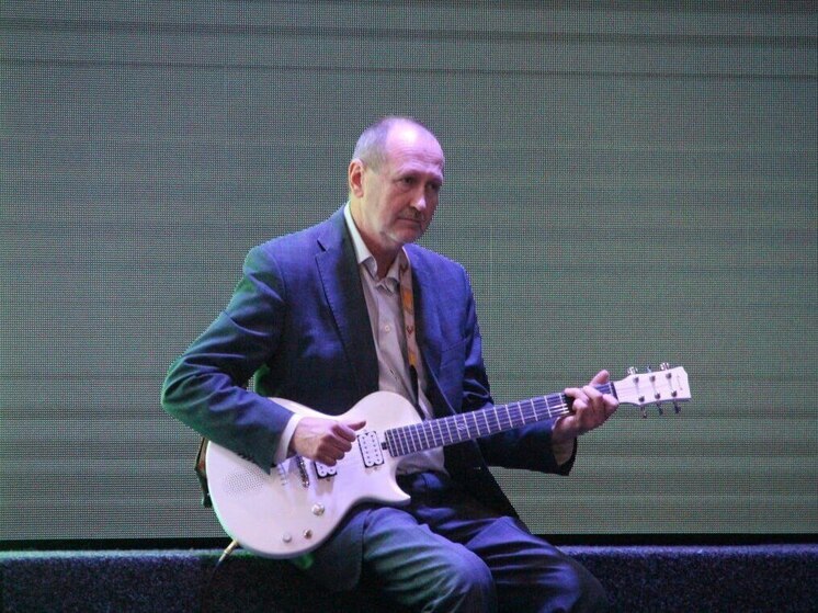 Специалисты-земцы представили свое творчество в День народного единства в Запорожье