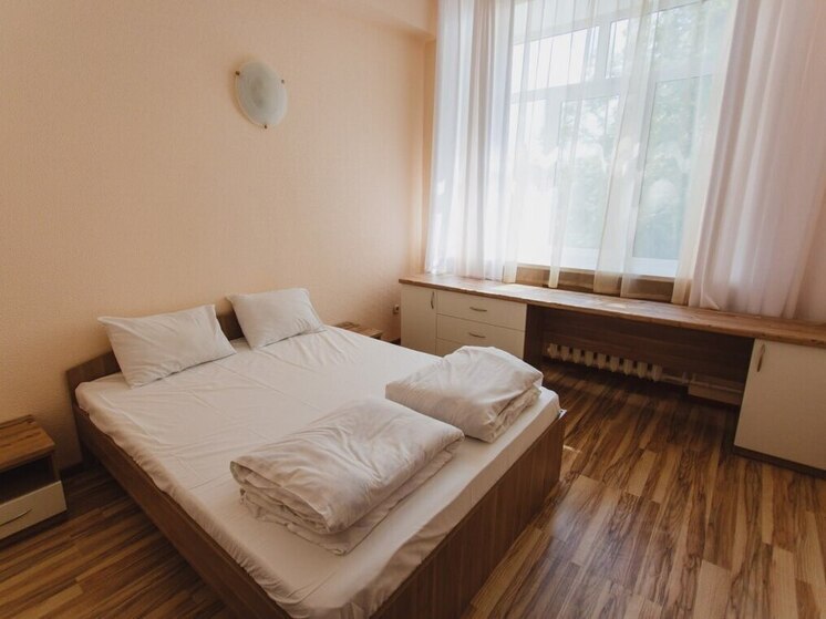 Главный врач челябинской Областной клинической больницы №2 Максим Угнивенко обратил внимание южноуральцев на набирающий популярность интернет-тренд, который может нанести серьезный вред здоровью