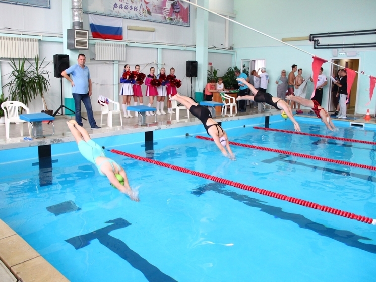 В Пензенской области юные пловцы боролись за выход в финал областных соревнований