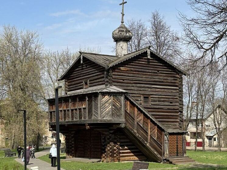 Александр Соколов поручил сохранить уникальный деревянный храм XVII века