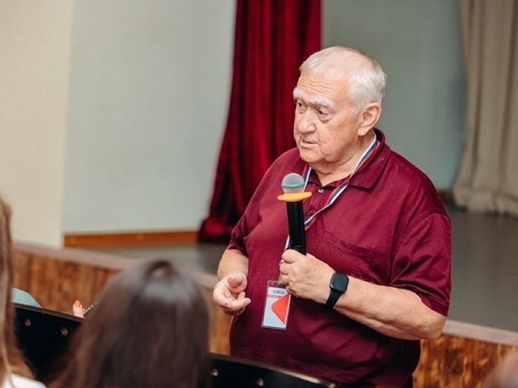 Почетный профессор ЯГПУ вошел в число финалистов премии «Знание.Премия – 2025»