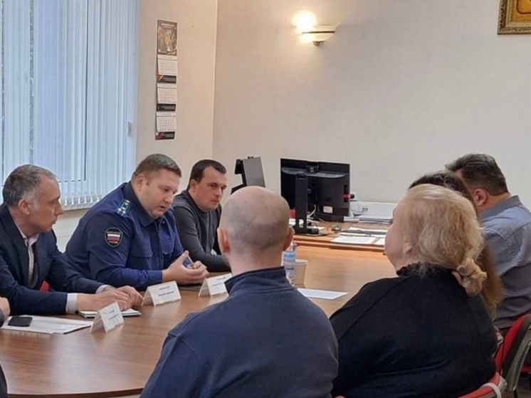 Прокурор провел встречу с дольщиками долгостроя в Калининграде