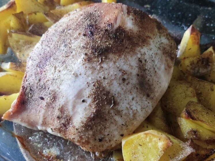 Новгородские медики спасли пациента с застрявшей в пищеводе костью