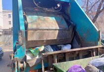 С 10 ноября в регионе подражала услуга по вывозу мусорных отходов. По словам главы Минприроды Самарской области, тариф на ТКО вырос единовременно на 35%, однако остается в пределах средних значений по стране.