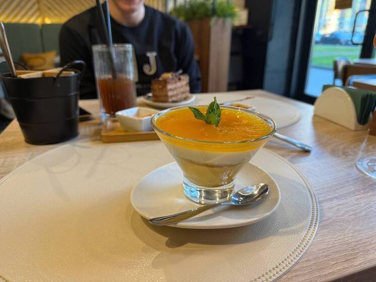 Петербуржцам посоветовали предложить сыну заработать на подарок для девочки