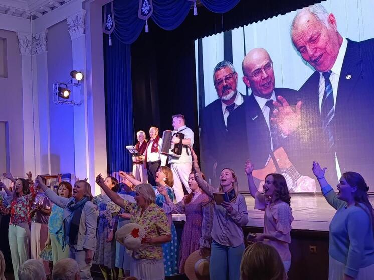 В Архангельске отпраздновали «три рождения» династии северных писателей Овсянкиных