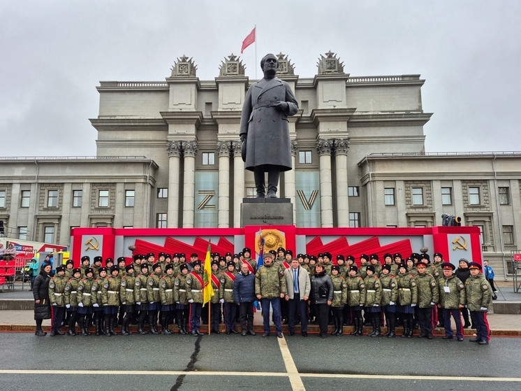 Пензенцы показали высокий уровень строевой подготовки на Параде Памяти в Самаре