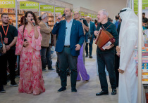 В эти дни в Шардже проходит  44-я Международная  книжная  ярмарка