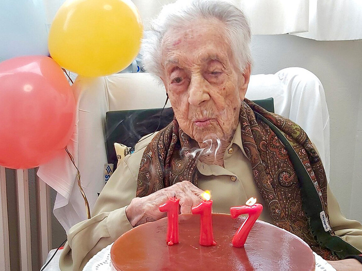 В прошлом году ушла в мир иной старейшая жительница планеты Мария Браньяс Морера, которой было 117 лет