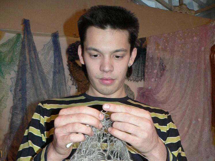 Волшебство под рукой: 10 уютных хобби для долгих зимних вечеров