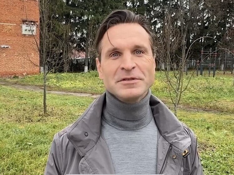 Актер Виктор Добронравов пожелал тульским полицейским позитива