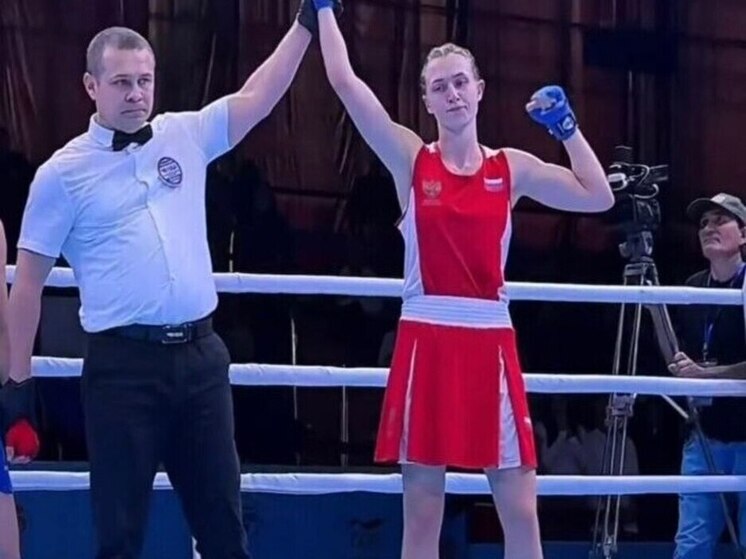 Спортсменка из ДНР принесла сборной РФ по боксу золото Первенства мира