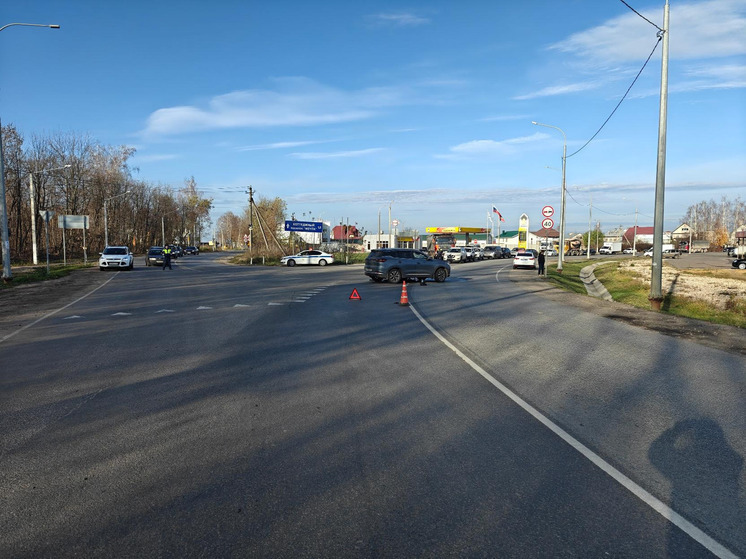 В Орловской области водитель авто сбил пожилого мотоциклиста