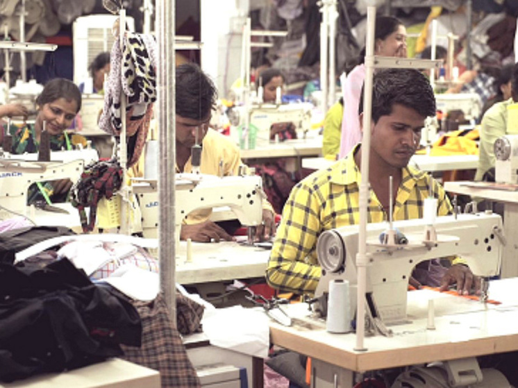 Новость о том, что Россия готовится принять десятки тысяч трудовых мигрантов из Индии, вызвала споры