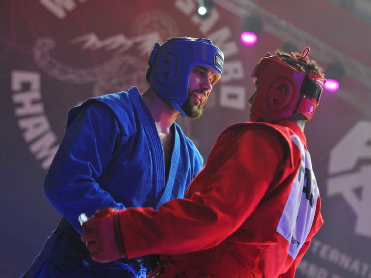 Российское самбо на прошедшем в столице Кыргызстана чемпионате мира, в очередной раз преподало всем наглядный урок - кто продолжает оставаться законодателем мод и беспрекословным лидером в этом спортивном и боевом виде единоборств, который стремится в ближайшее время стать полноправным членом олимпийского движения