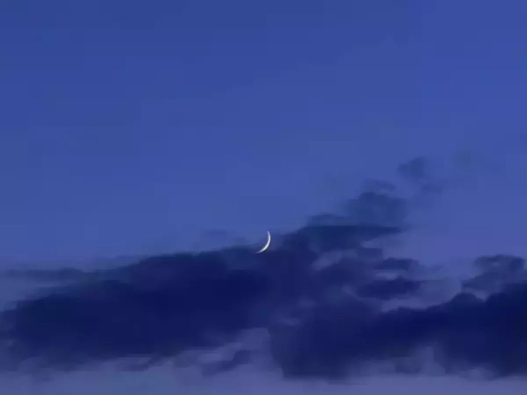 В Азове местные жители сообщают о взрывах