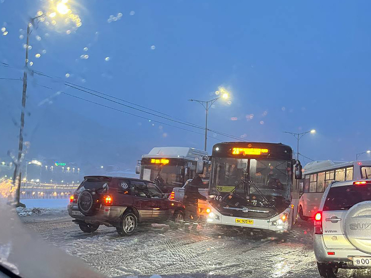 В Петропавловске-Камчатском все автобусы автопарка вышли на линию