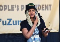 Дудузиле Зума-Самбудла, политик и дочь бывшего президента Южной Африки Джейкоба Зумы, не признала себя виновной в подстрекательстве к терроризму и общественному насилию в связи с массовыми беспорядками в 2021 году