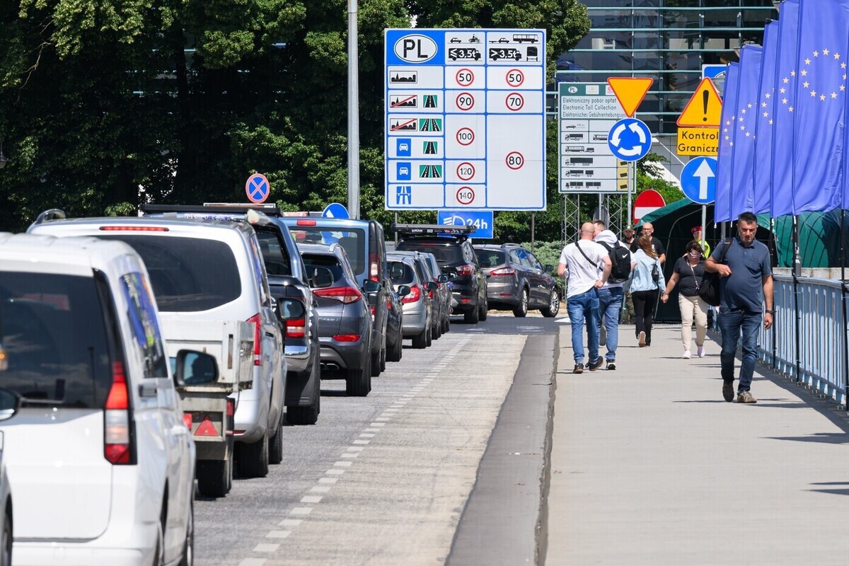 Пограничный бумеранг: Литва просит открыть коридоры, Минск предлагает переговоры