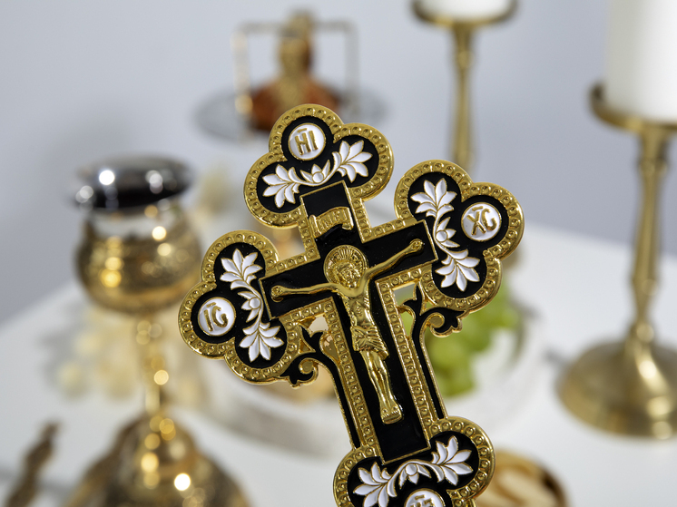 Церковный праздник 12 ноября 2025 года: день памяти священномученика Зиновия и Зиновии Синички