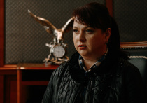 Новые серии «Сеструхи» показали за один вечер, что, наверное, стало праздником для поклонников Ольги Картунковой и еще одним поводом удивиться (для тех, кто не понимает такого юмора), почему это считают смешным