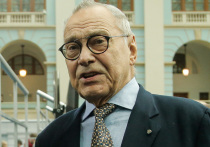 «Хроники русской революции» Андрея Кончаловского наделали много шума