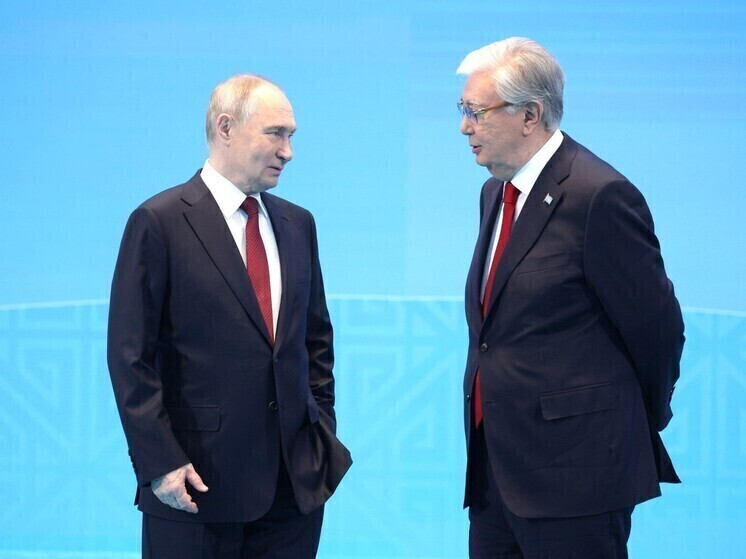 На территории России самолет президента Казахстана Касым-Жомарта Токаева сопровождали истребители