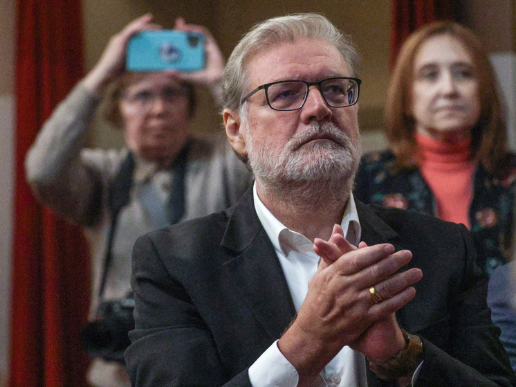 «Абзац»: актер Симонов оставил наследникам две элитные квартиры в Москве