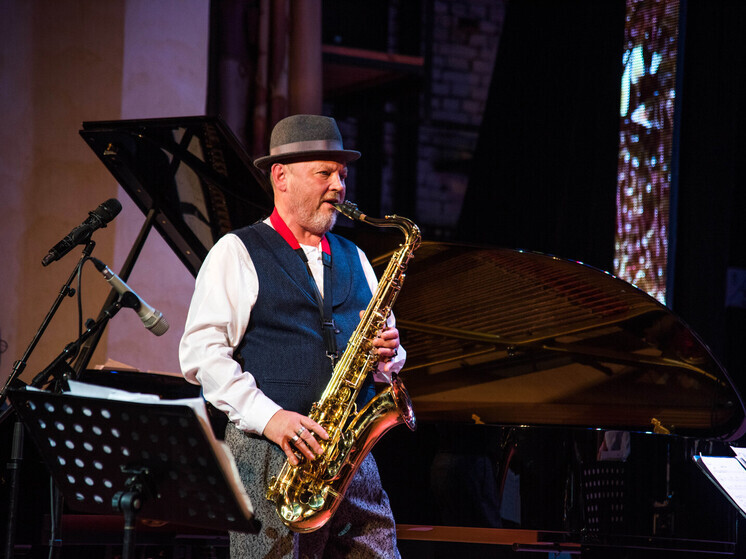 Джазмен анонсировал большое турне по городам России, которое открыл в Уфе