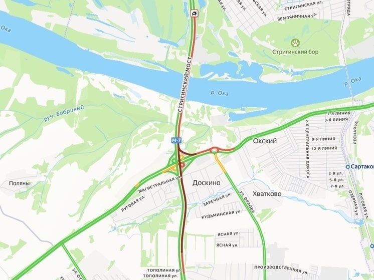 Огромная пробка на Стригинском мосту из-за крупной аварии