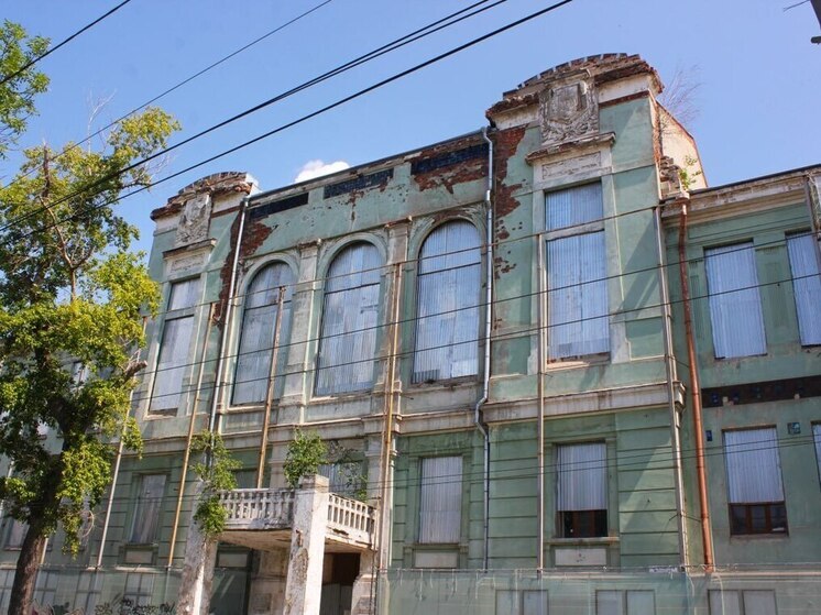 В Самаре грозят продать 11 домов-памятников для реновации