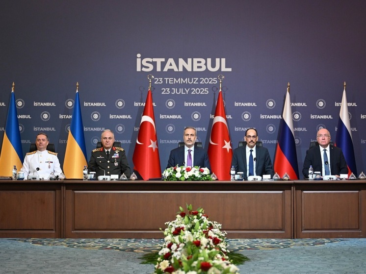 Украина обвинила в провокациях российскую делегацию на переговорах в Стамбуле