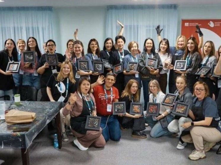 В Старом Осколе завершилась смена творческого лагеря «Арт-Окно»