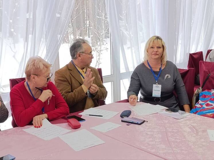  В Иркутске прошел Форум ТОС с участием более 60 представителей общественных самоуправлений