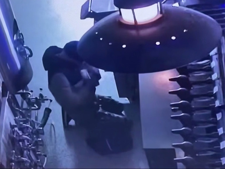 Полицейские задержали вора-рецидивиста за серию дерзких краж и разбой на Сахалине