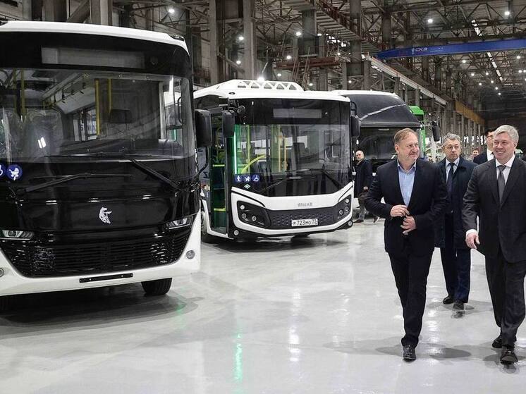 В Ульяновске приступили к серийному выпуску низкопольных автобусов