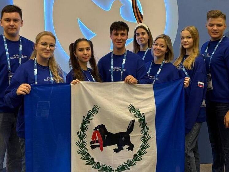 Добровольцы Иркутской области получили награды на форуме волонтерского корпуса 80-летия Победы