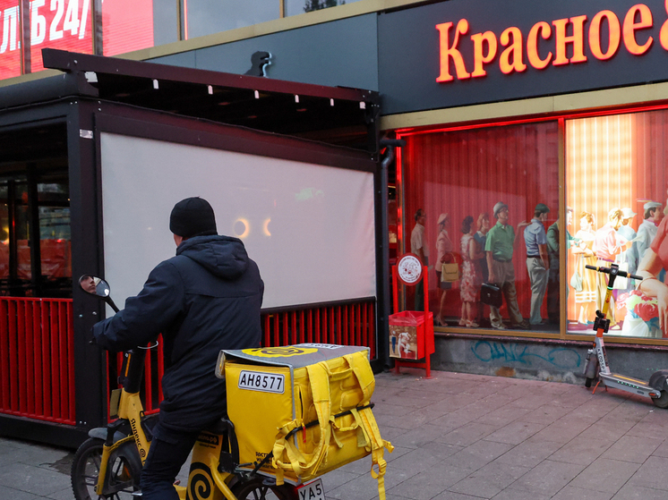 Общественник Болоянгов объяснил, зачем предлагает запретить алкоголь на Новый год