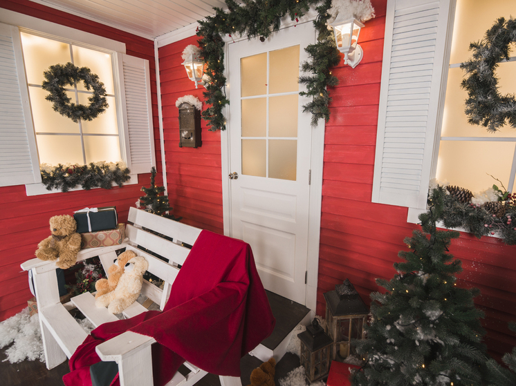 Пензенцам напомнили о правилах пожарной безопасности при украшении домов гирляндами