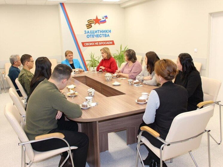 В Чувашии поздравили бойцов-победителей чемпионата «Абилимпикс»