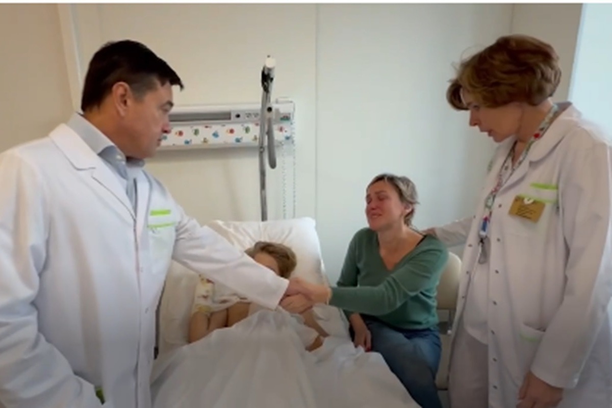 Губернатор Воробьев показал кадры с пострадавшим от взрыва мальчиком