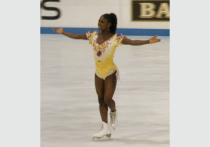 Олимпийская легенда фигурного катания Сурья Бонали стала в США жертвой жестокого ограбления