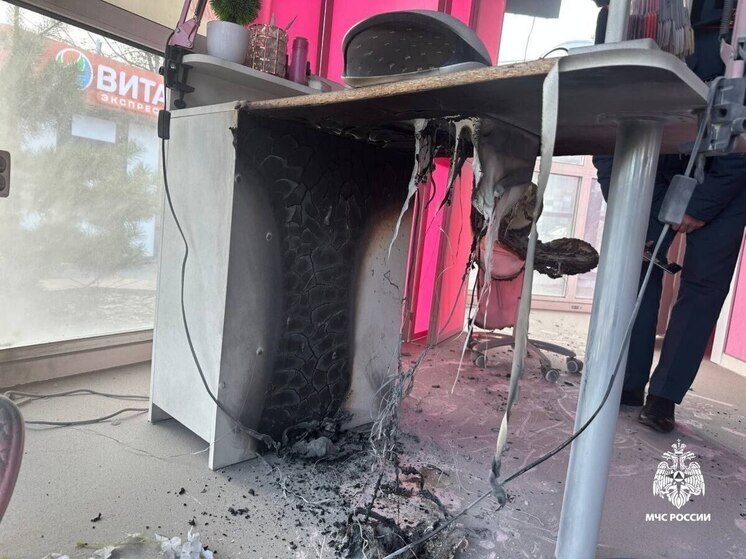 В Новочебоксарске случайный прохожий потушил пожар в салоне красоты