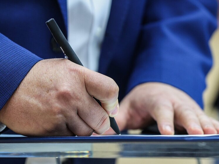 Испания продолжила углублять отношения с КНР подписанием ряда соглашений