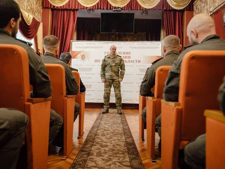 В Курске спецназовцам Росгвардии вручили государственные награды