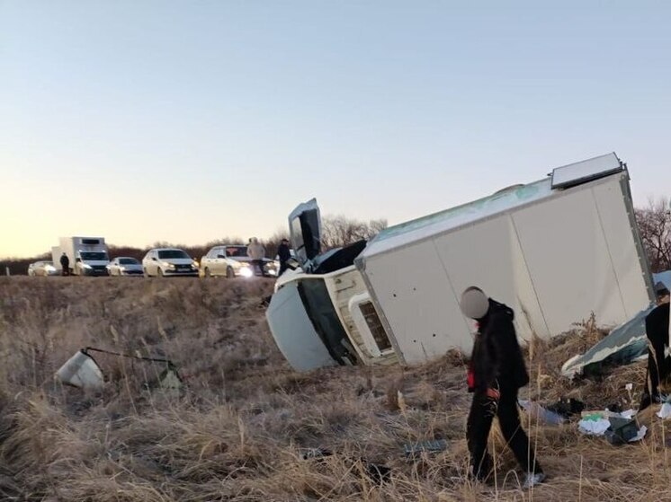 Маршрутка с пассажирами попала в ДТП на трассе в Челябинской области