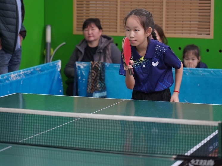 В Элисте определились лучшие теннисисты